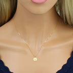 Pingente Espírito Santo Redondo Pequeno Borda Cravejada Zircônias em Ouro 18K